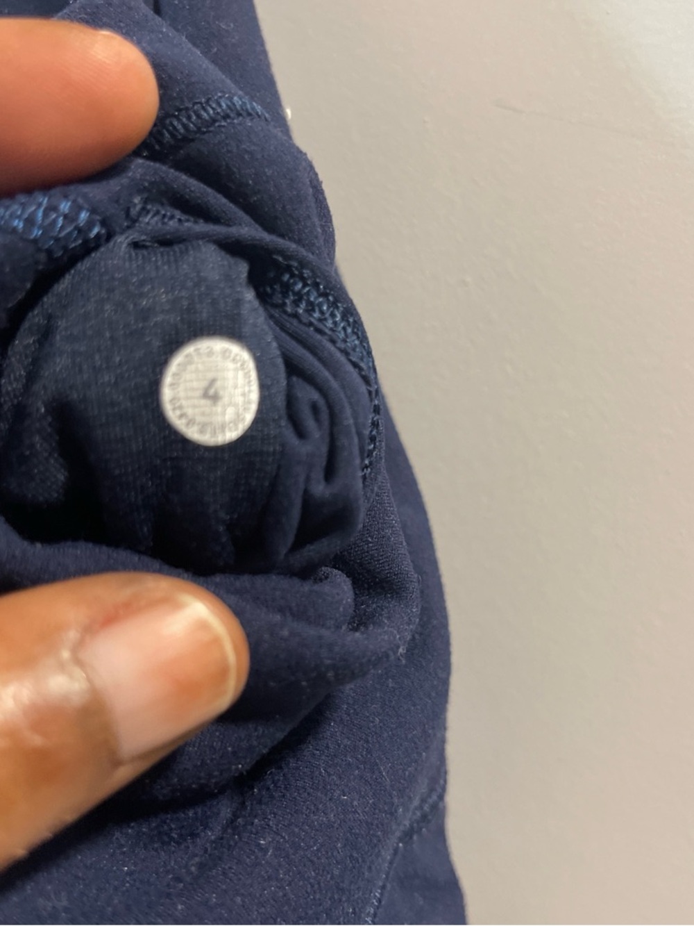 lululemon athletica Navy High-Rise Leggings with Side Pockets - Picture 5 of 5